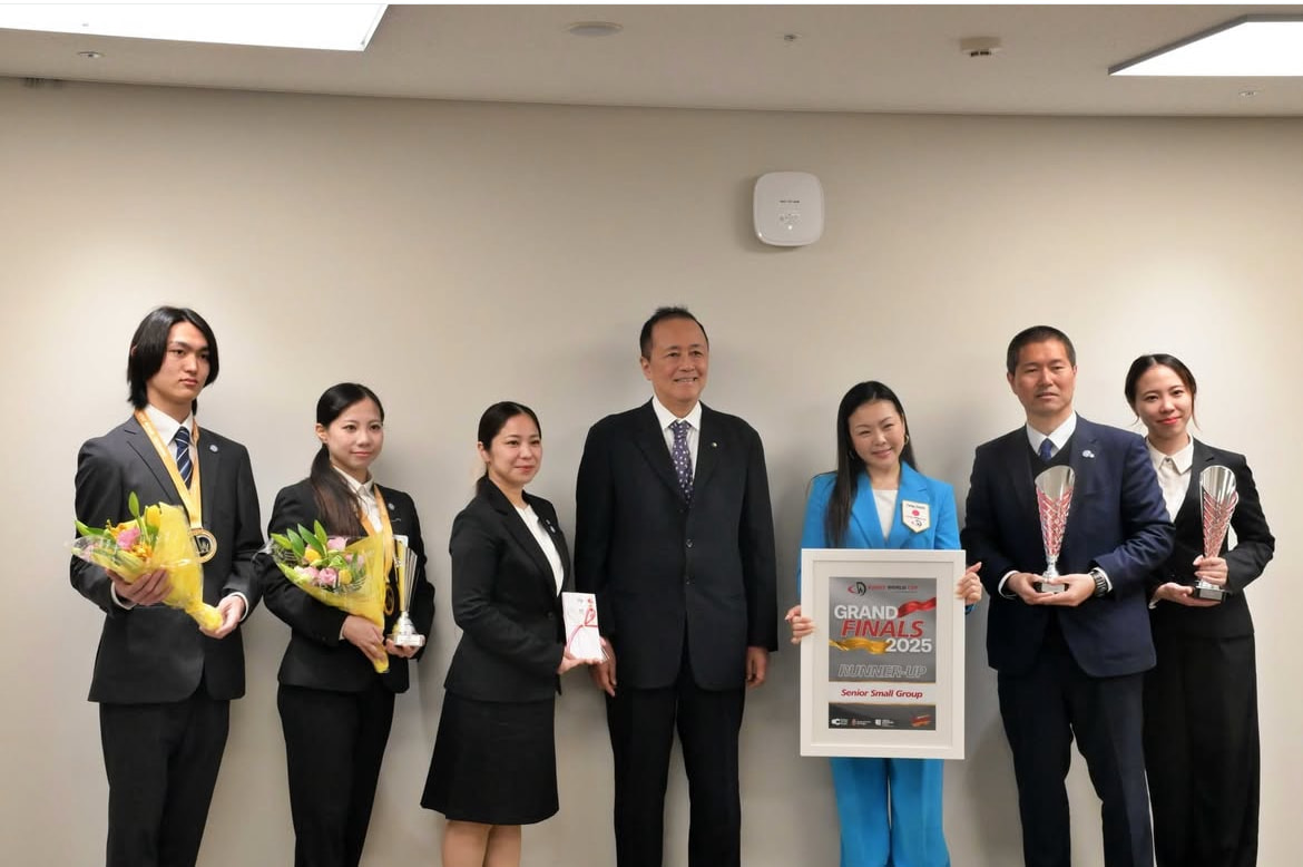 世田谷区長 保坂展人様を表敬訪問と大会のご報告