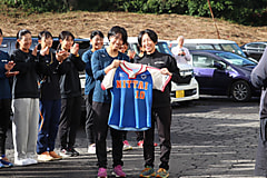 【女子】4年生引退式及びキャプテン引継ぎ式