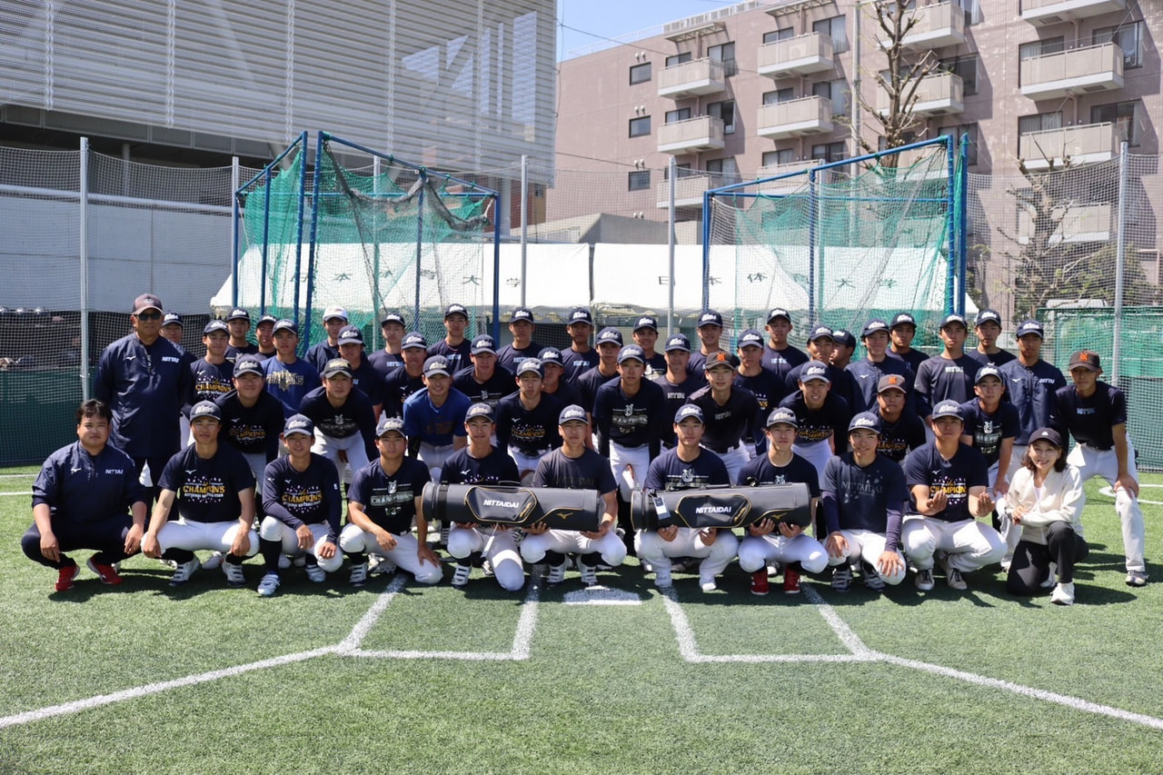 【男子部】バットケース贈呈式